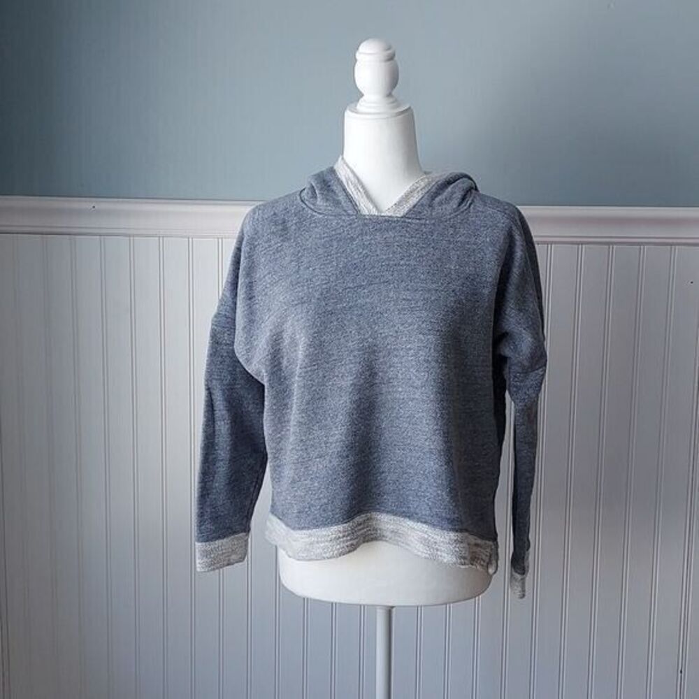 Old Navy Women's Small Cropped Heather Gray Sweatshirt Hoodie Short Lightweight